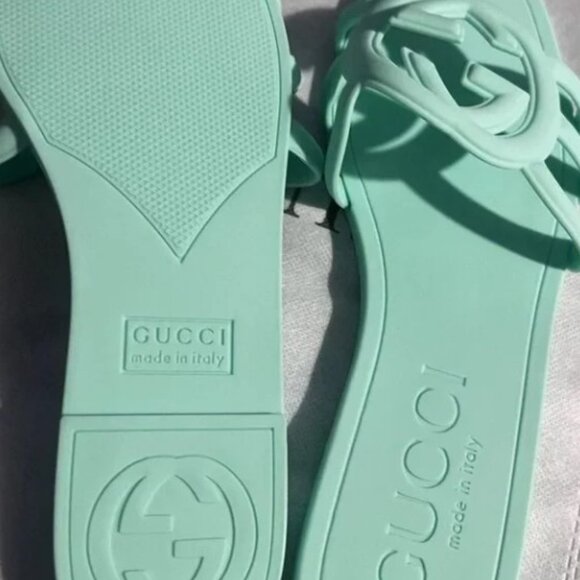 Gucci Womens Interlocking Sandals Slides Rubber 9 Pale Blue New - Picture 3 of 4